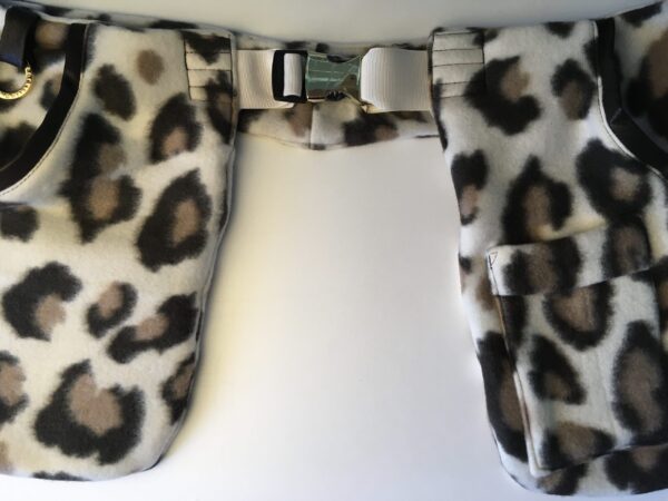 Snöleopard ullig Pockelino bältesväska - Bild 5